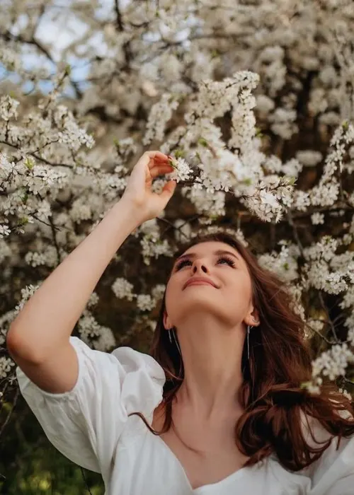 Easter Spring Garden Photo Ideas, Easter Spring Portrait Ideas