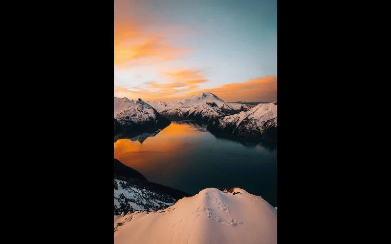 AI Photo editor, extend image with ai, ai image enhancer,