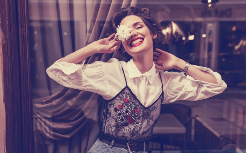 free vintage photoshop actions, free Photoshop neon text effect, free Photoshop duotone effects, free Photoshop cinematic color grading