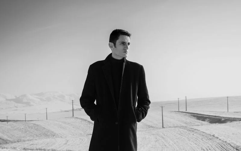 high tonal contrast, low tonal contrast, contrast in photography, light and dark contrast