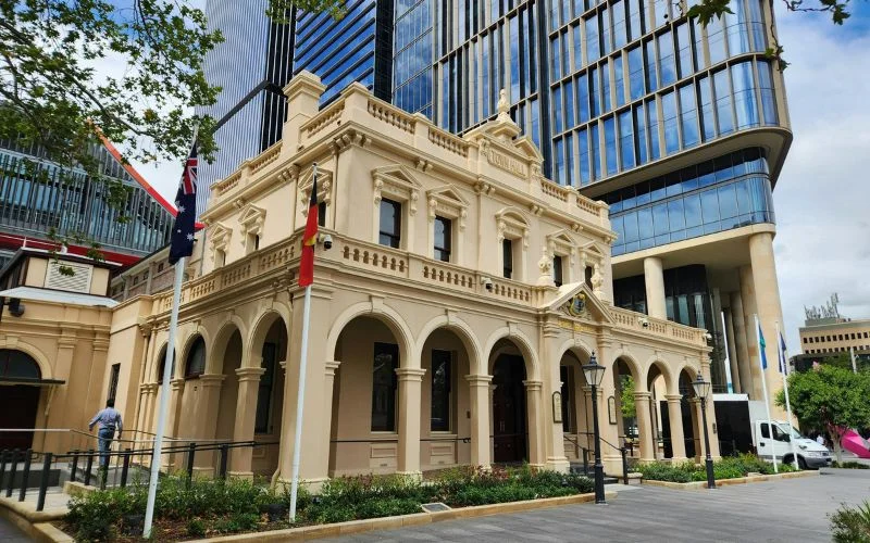 conceptual balance in photography, visual concept balance, emotional balance in photography