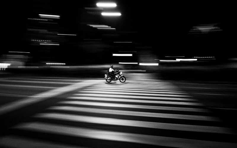 Night Street photography, night black and white photos