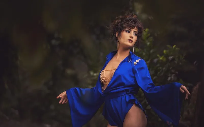 boudoir photography hack by ayla quellhorst