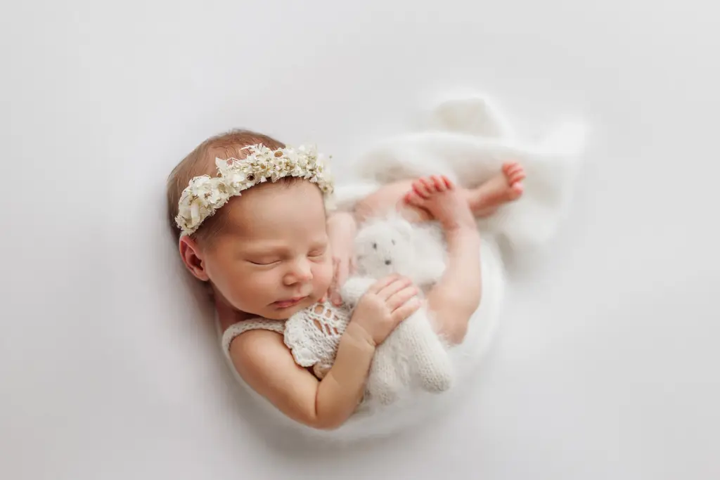 baby girl, infant, cute baby images, newborn pictures, newborn photography tips,