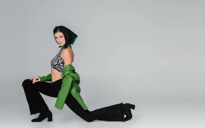 crouching in the front pose for female models