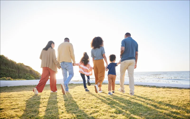 posing large family photo ideas, big family photoshoot ideas, large family photo shoot ideas