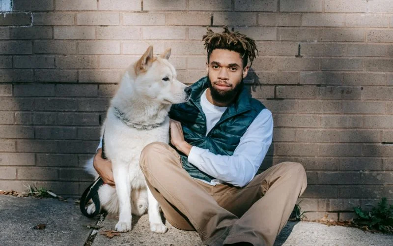 senior photo ideas with a pet