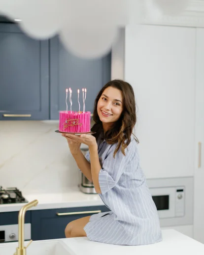 Celebrate in kitchen 30th Birthday poses