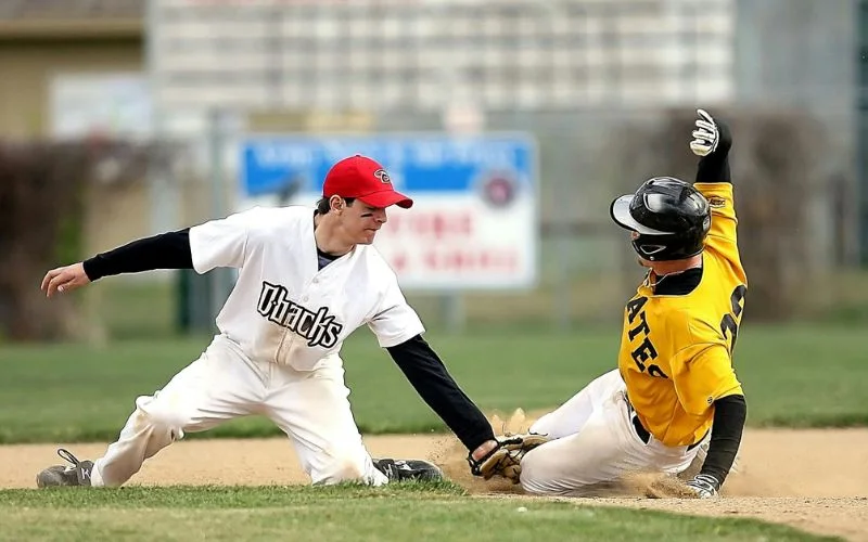 f-stop number for sports shots